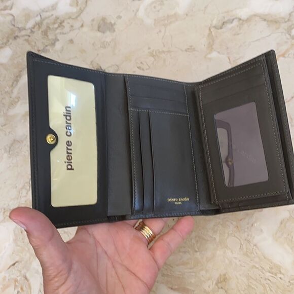 NEW! Pierre Cardin Leather Bifold Wallet RARE! - Picture 11 of 14